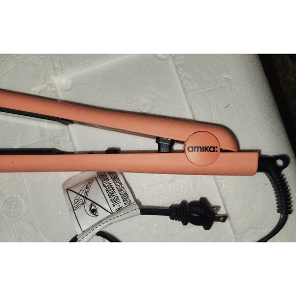 Amika
Strand Perfect Ceramic Styler - Picture 1 of 9